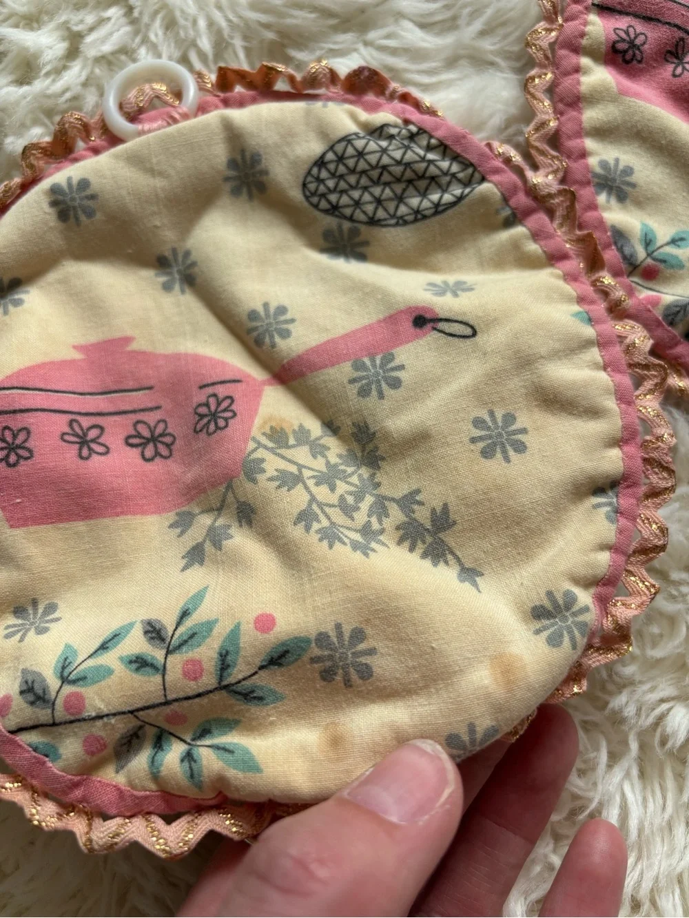 Vintage Pink & Cream Kitchen Potholders (Pair)